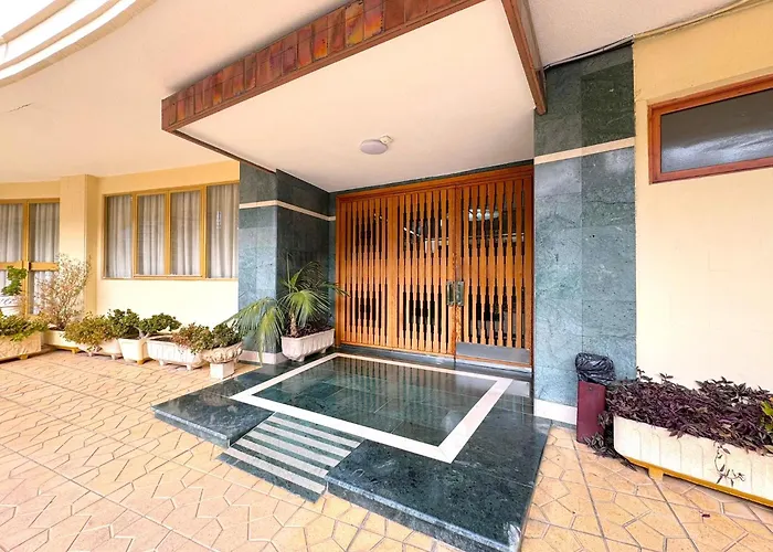 Apartman Coblanca 3 *