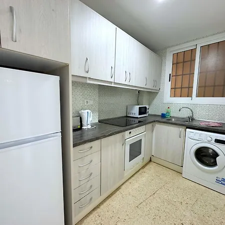 公寓 Coblanca 3 *